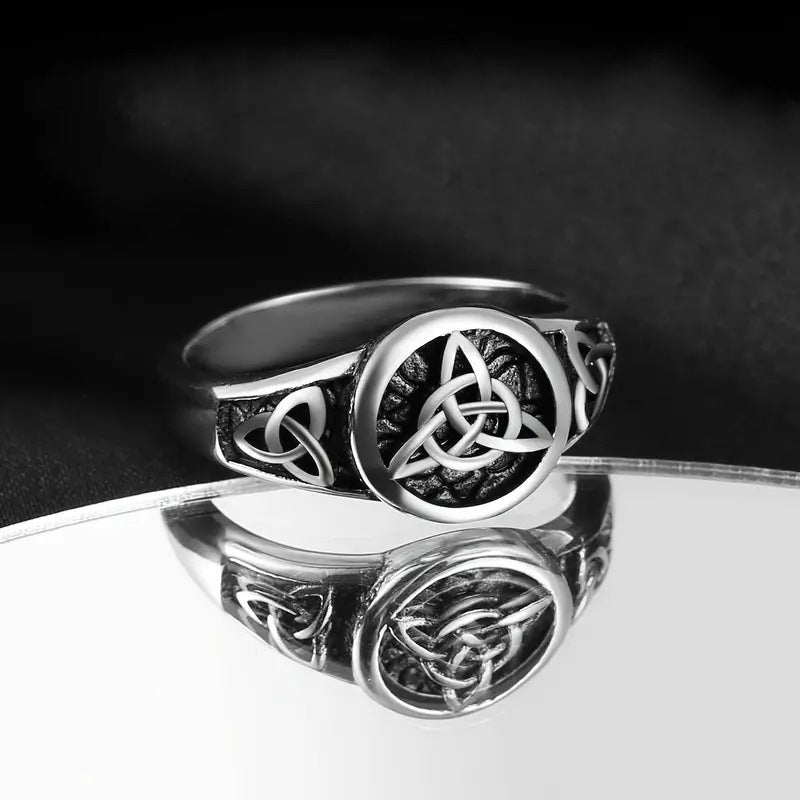 Eternal Trinity Knot Ring