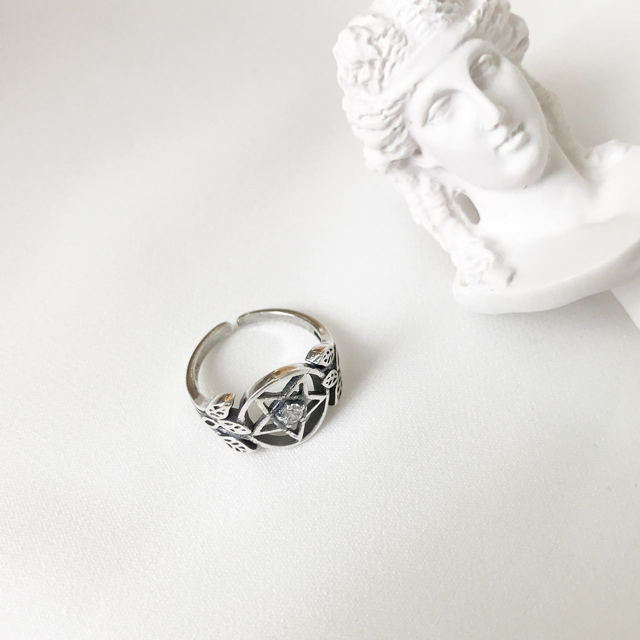 Enchanted Pentagram Crystal Ring 925 Sterling