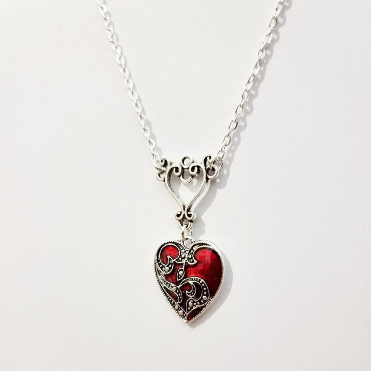 Gothic Heart Crimson Necklace