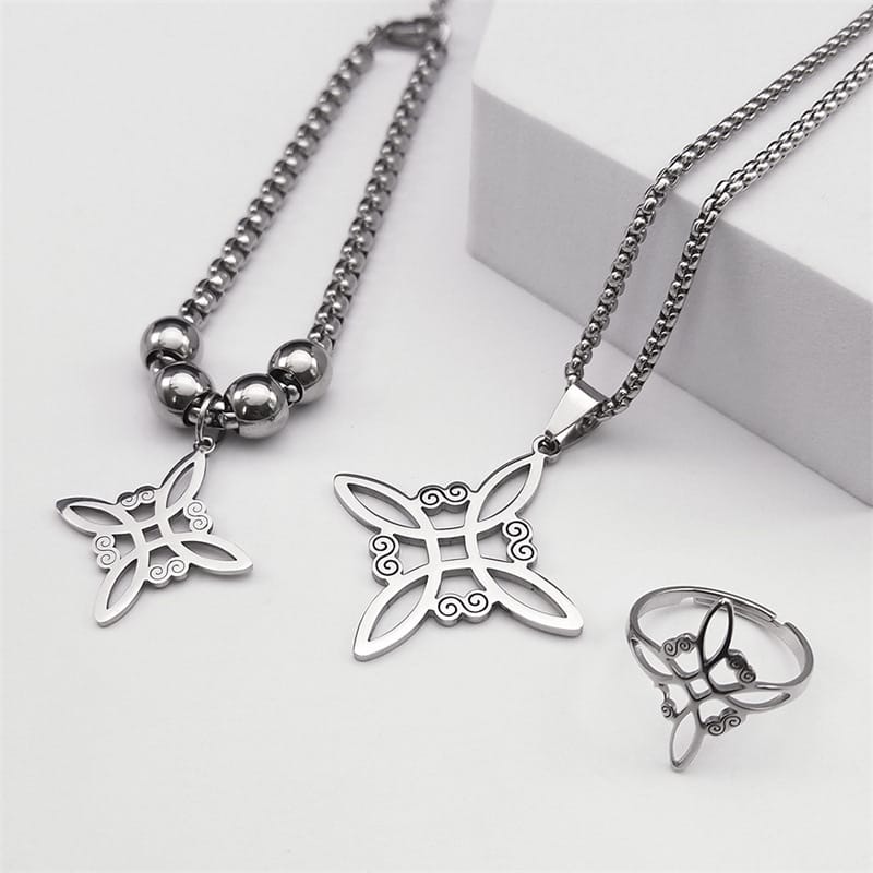 Mystic Witch’s Knot Amulet Set
