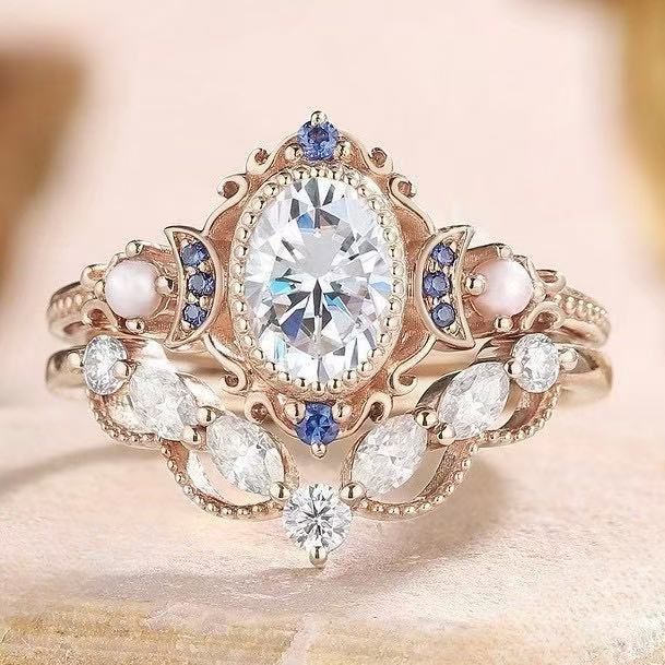 Moonlit Crown Ring Set