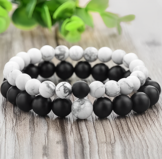 GRATIS hoy: Juego de 2 pulseras para parejas de piedra de lava negra