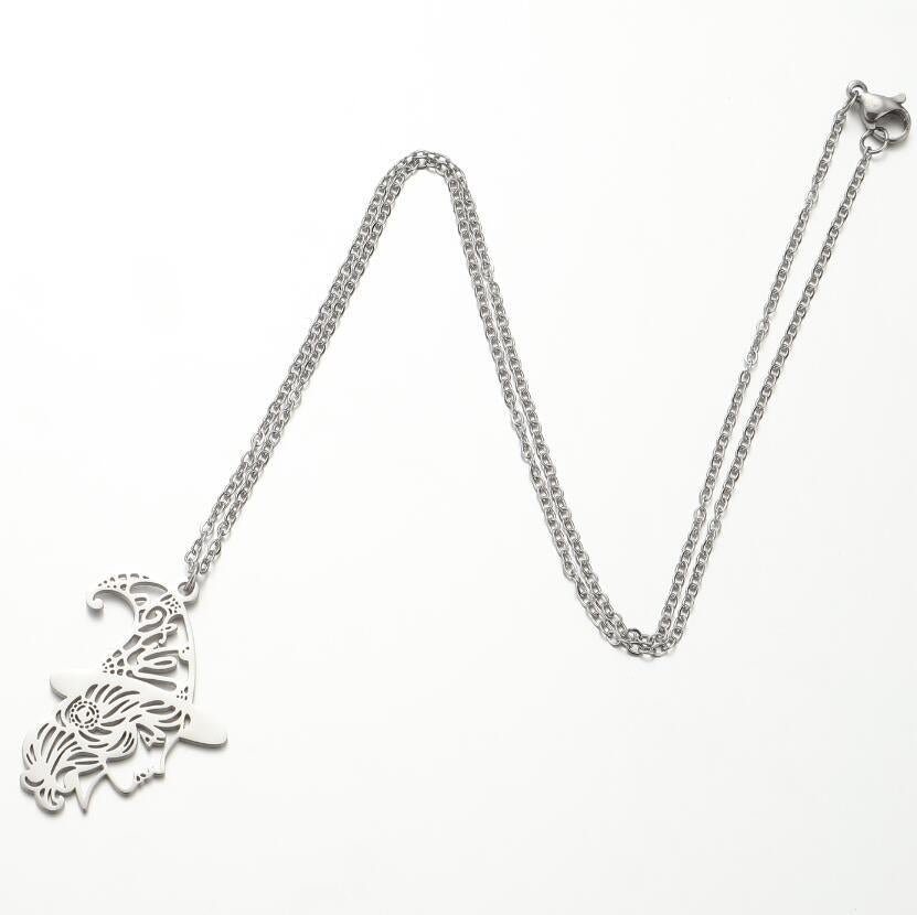 Magician Necklace