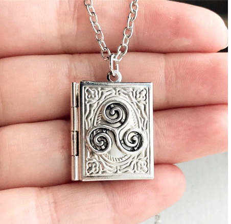 Mystic Guardians Enchanted Locket Collection