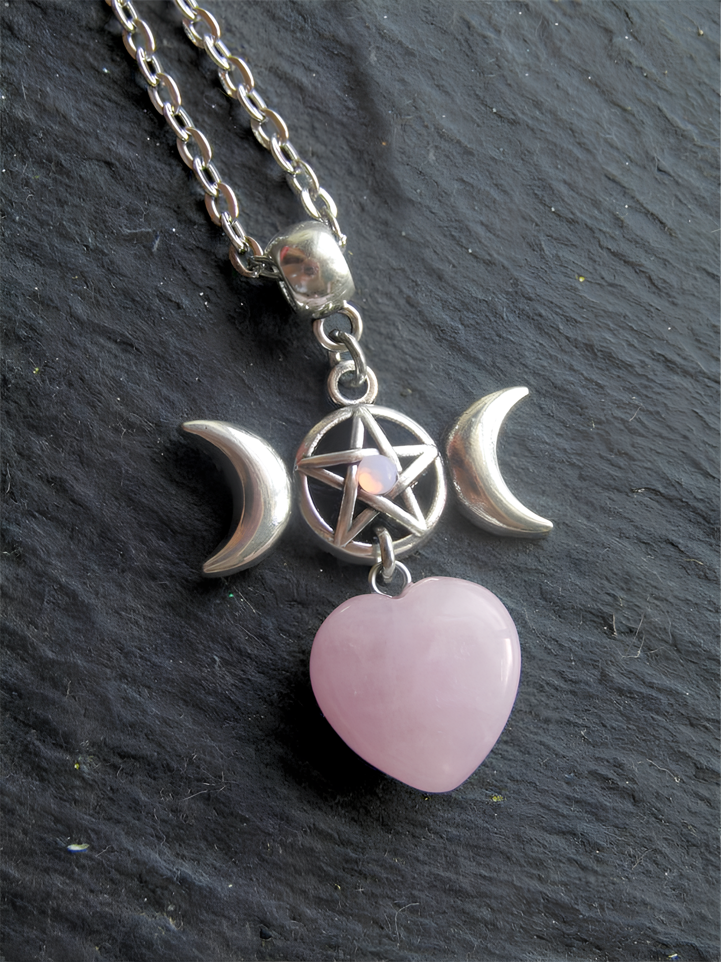 GRATIS hoy: collar de corazón de una diosa