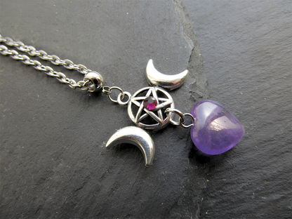 GRATIS hoy: collar de corazón de una diosa