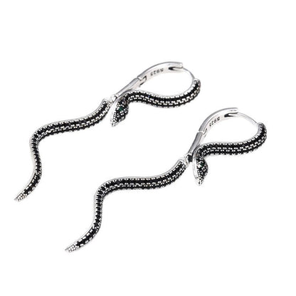 Black Venom Curve Earrings
