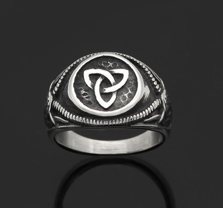 Celtic Triquetra Ring