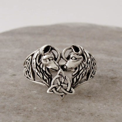 CELTIC TRINITY KNOT LOVE WOLVES RING