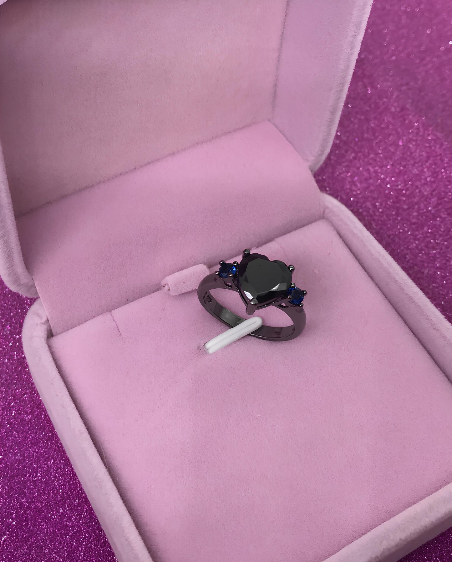 Darkmoon Heart of the Shadows Ring