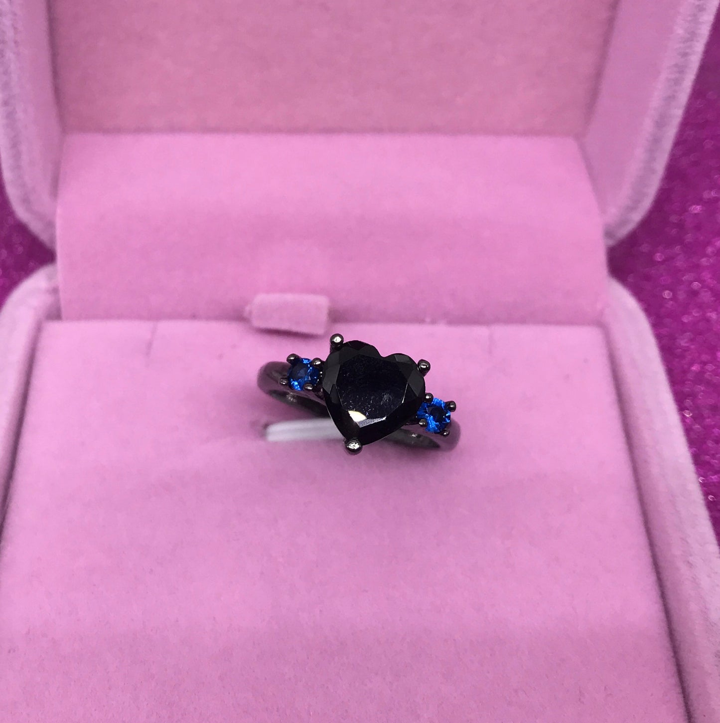 Darkmoon Heart of the Shadows Ring