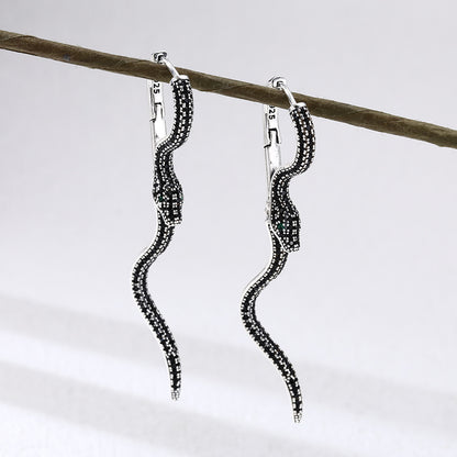 Black Venom Curve Earrings