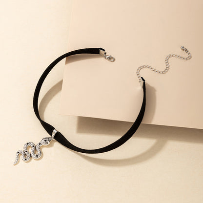 Serpent’s Whisper Choker