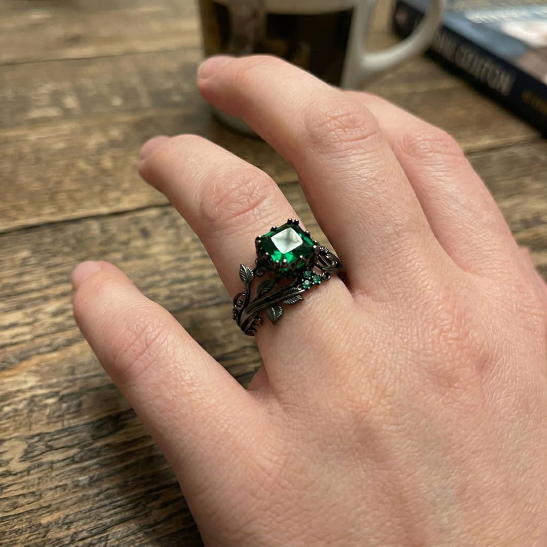 Emerald Vine Crystal Ring