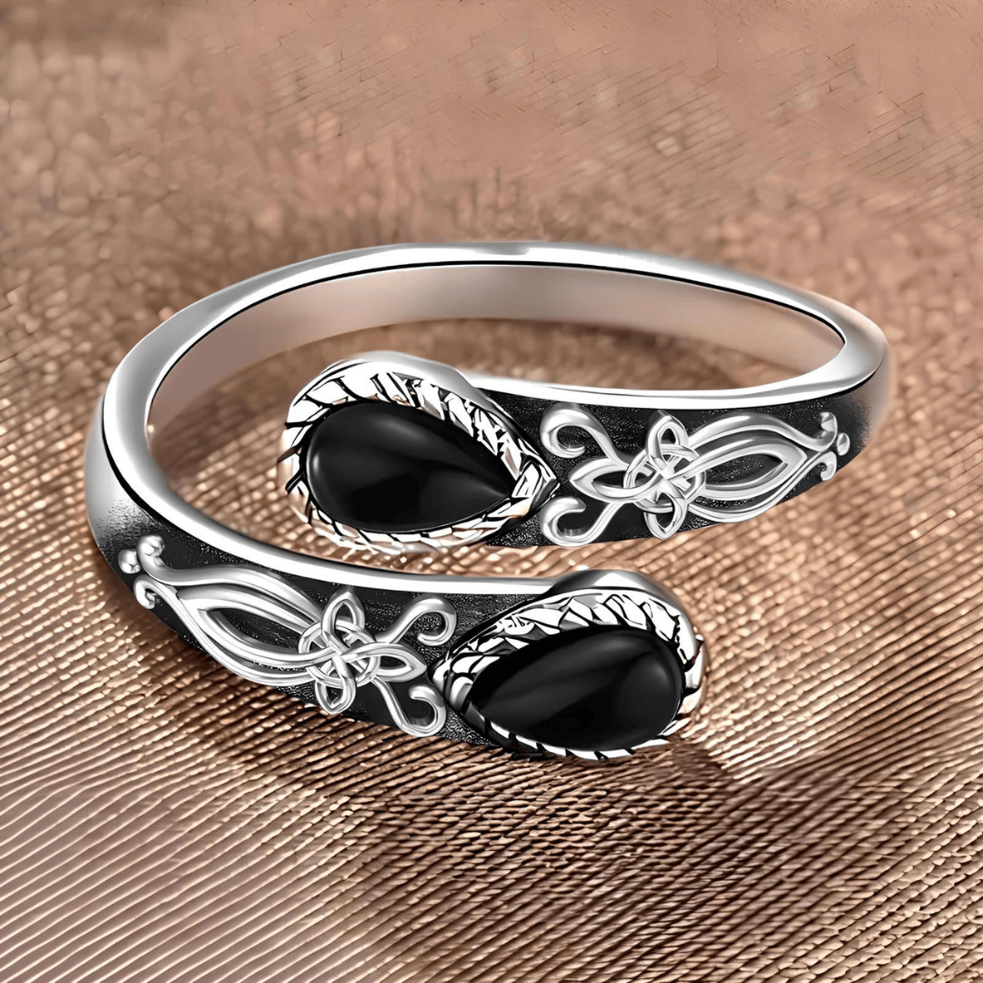 The Obsidian Shield Set
