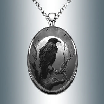 Mystical Crow Necklace: Embrace Halloween's Dark Elegance