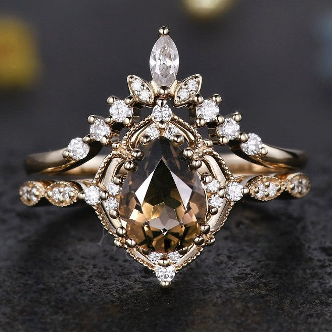 Celestial Vow Zircon Ring Set