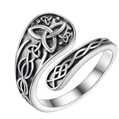 Sacred Triquetra Protection Ring