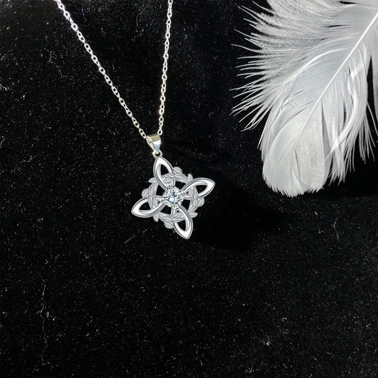 Verdant Witches' Knot Necklace