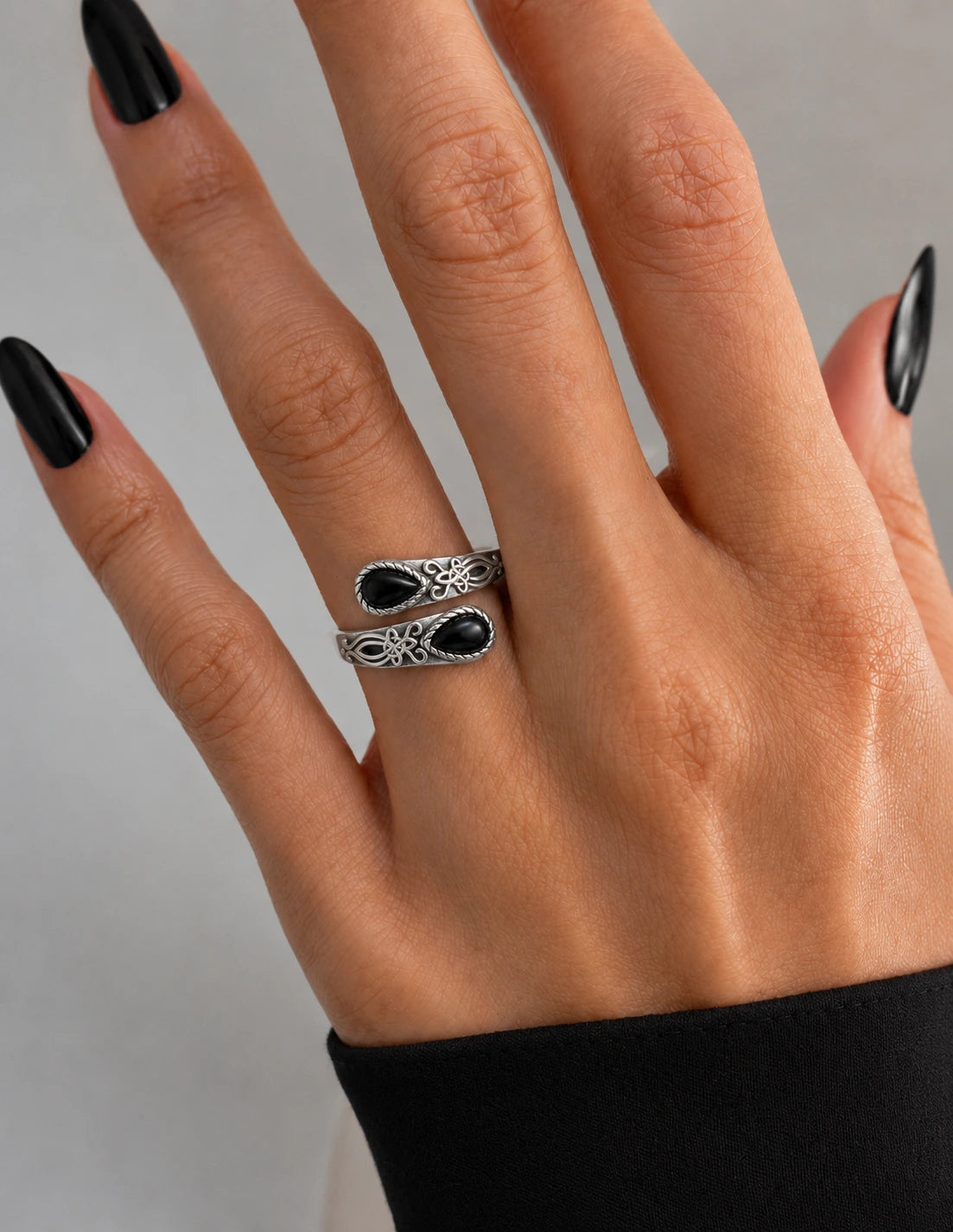 Obsidian Witchs Knot Protection Ring