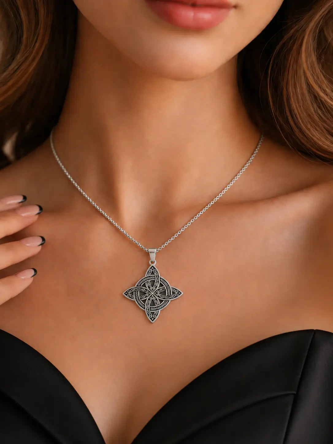 Witches Knot Protective Necklace