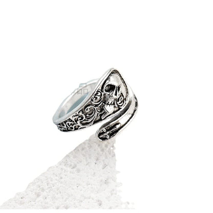 Skull of the Sacred Rose Ring