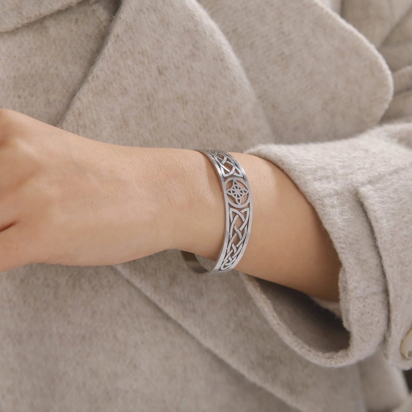 Witches Knot Protection Bracelet