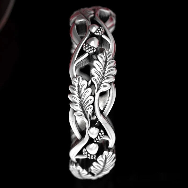 Sacred Oakleaf Grove Ring