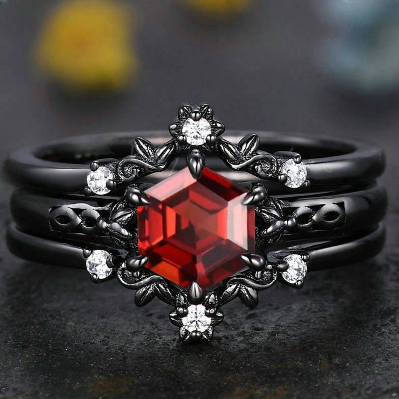 Crimson Covenant Ring Set