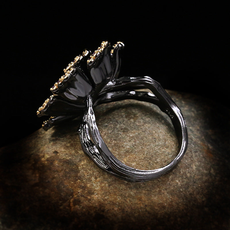 Witchflower Amethyst Ring