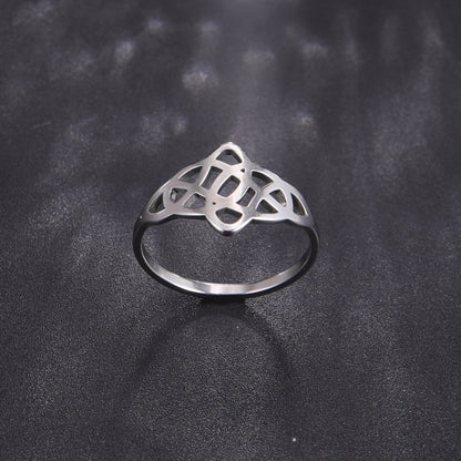 Sacred Unity: Intertwined Celtic Knot Ring