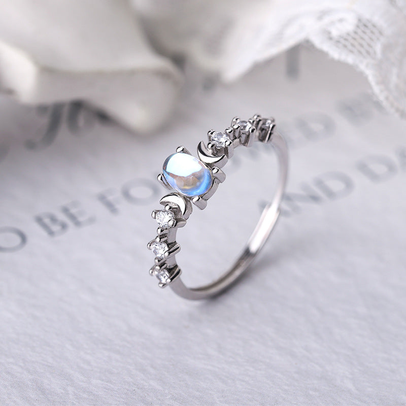 Triple clearance goddess ring