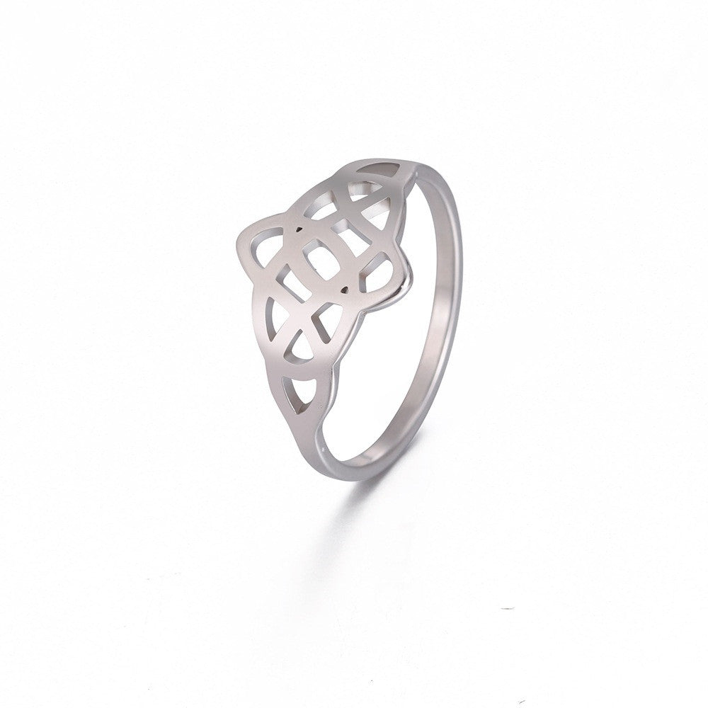 Sacred Unity: Intertwined Celtic Knot Ring