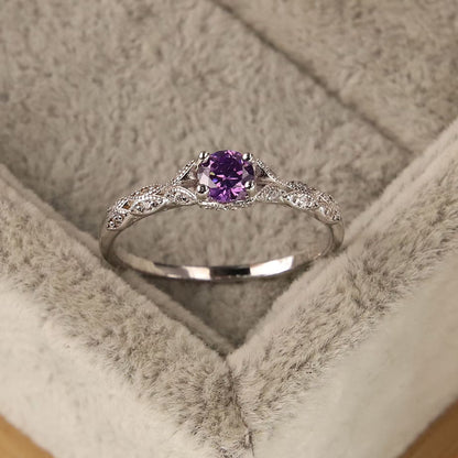 Luminous Amethyst Leaf Ring
