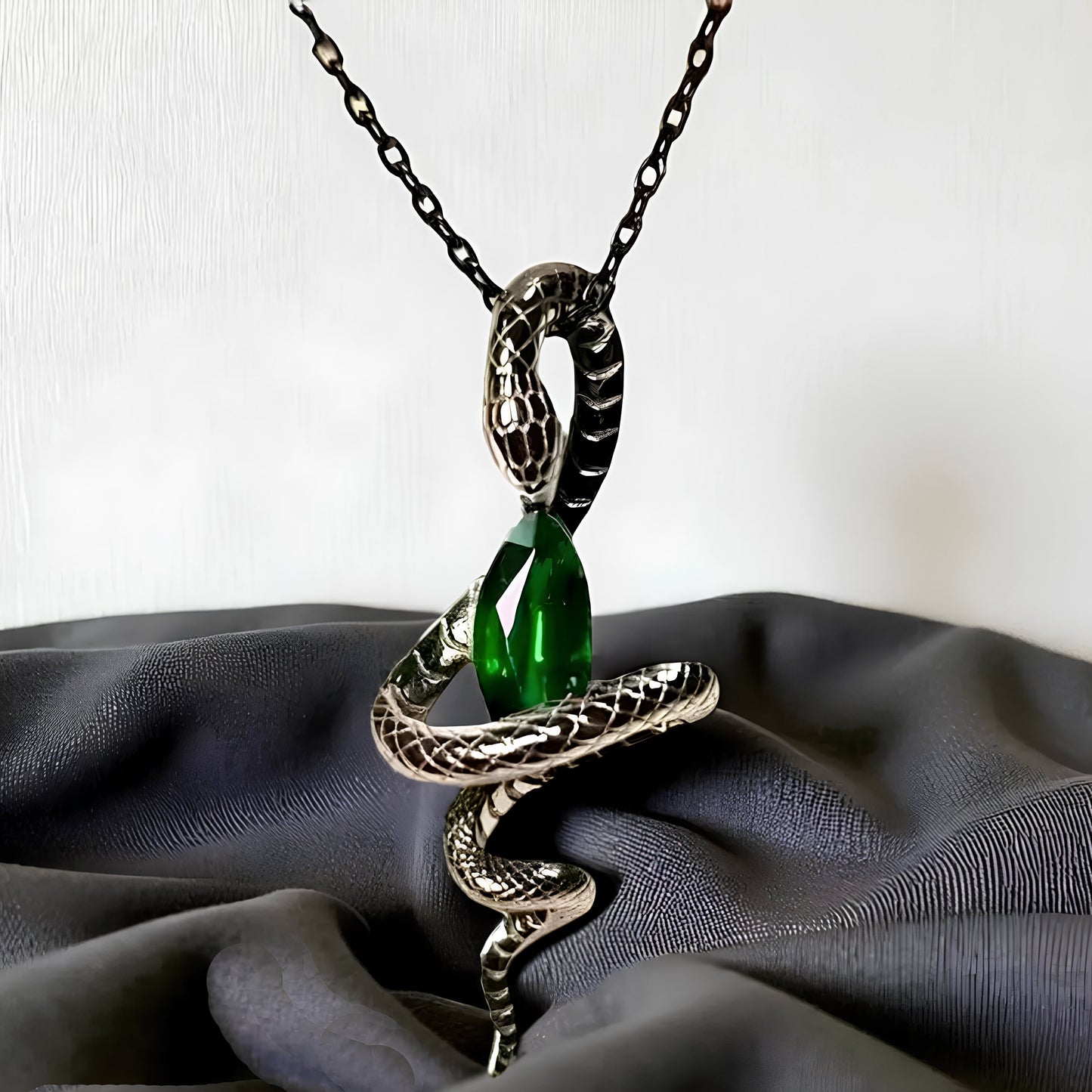 Snake’s Embrace Emerald Necklace