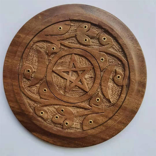 Porta incienso de madera tallada a mano con pentagrama