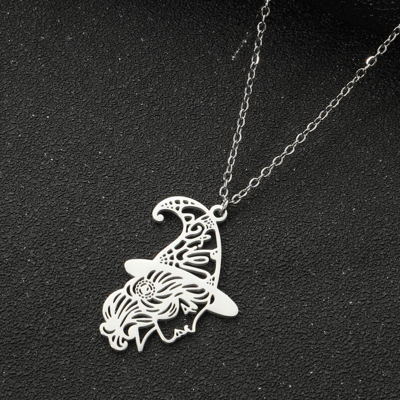 Magician Necklace