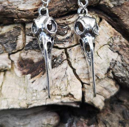 WITCHE'S HEART GOTHIC EARRINGS