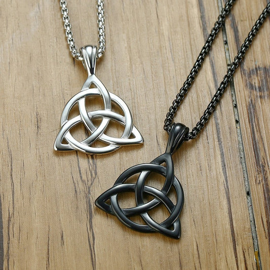 IRISH CELTIC KNOT TRIQUETRA NECKLACE